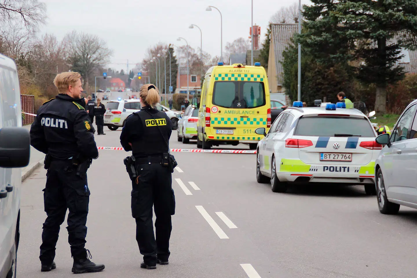 Vestegnens Politi rykkede massivt ud til en adresse i Kongens Lyngby i Gladsaxe Kommune fredag den 22. marts i år. En 42-årig mand har siden siddet varetægtsfængslet, sigtet for drab. Han nægter sig skyldig i drab, men erkender vold med døden til følge.