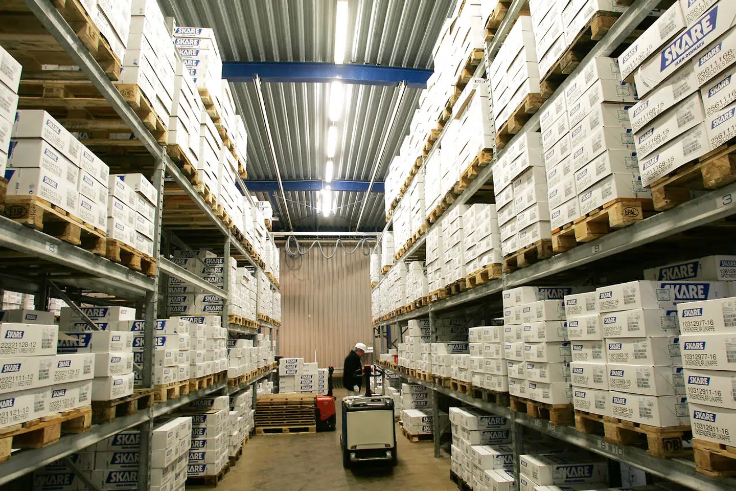 Kødet lå i Skare Meat Packers frysehal.