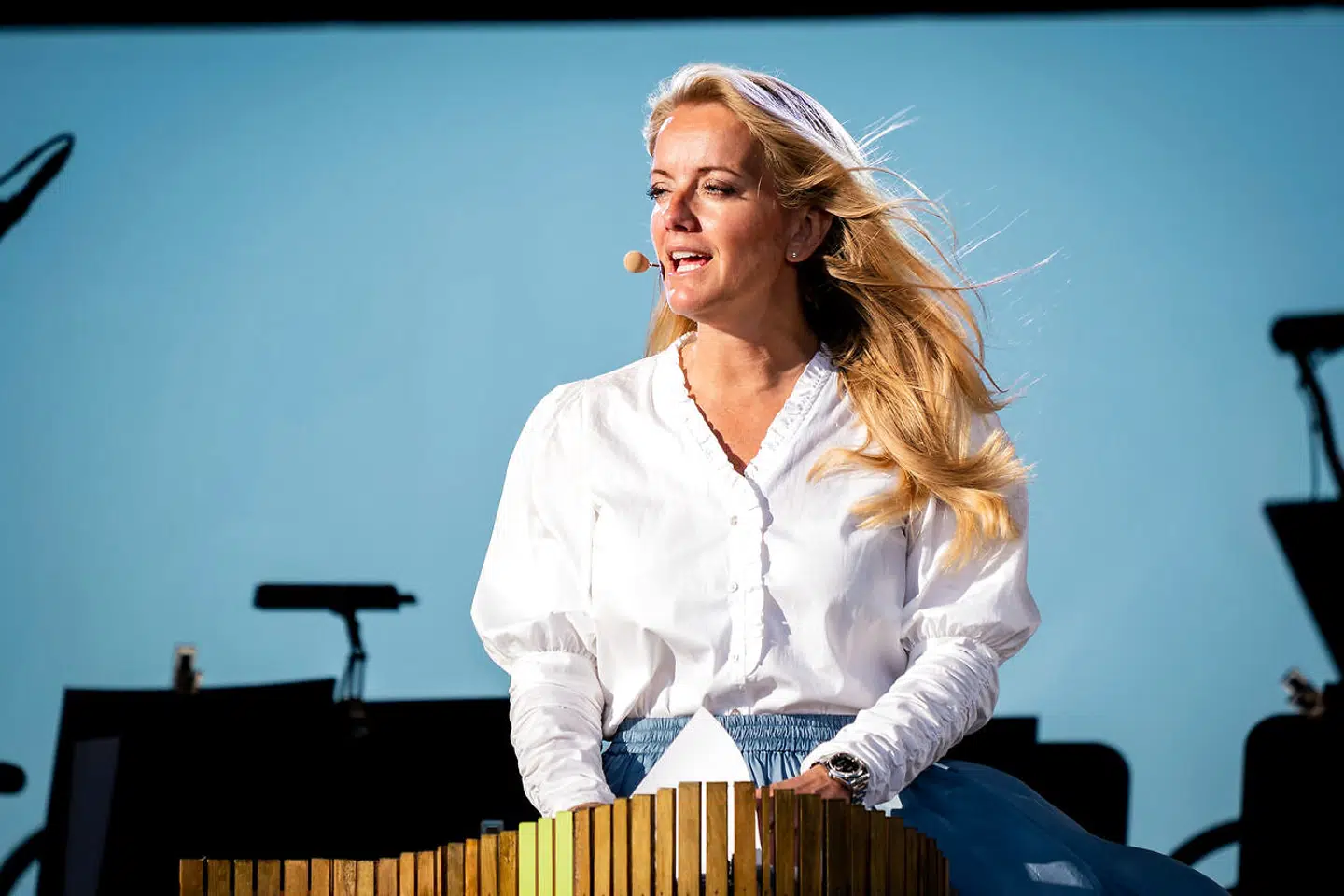 Pernille Vermund forlader posten som formand for Nye Borgerlige, endnu har ingen meldt sig som kandidat til at afløse hende.