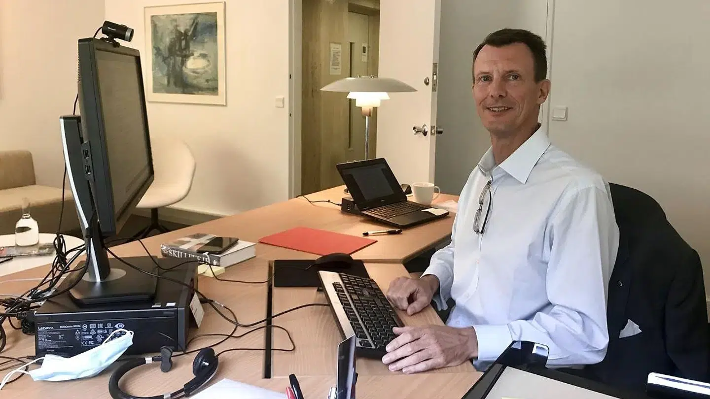 Sådan så det ud, da prins Joachim startede som forsvarsattaché på den danske ambassade i Paris 17. september 2020.