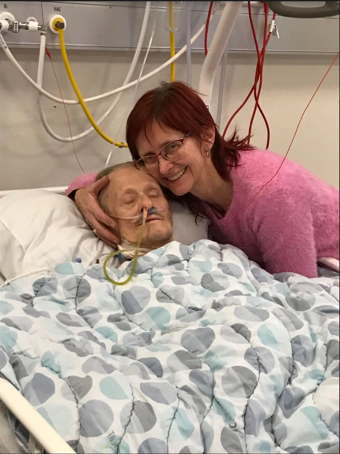 Under sygdomsforløbet har Sussi naturligvis været ved sin mands side.