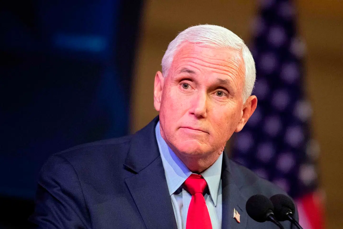Eftersøgningen kommer, efter at der i sidste måned blev fundet fortrolige dokumenter hos Mike Pence.