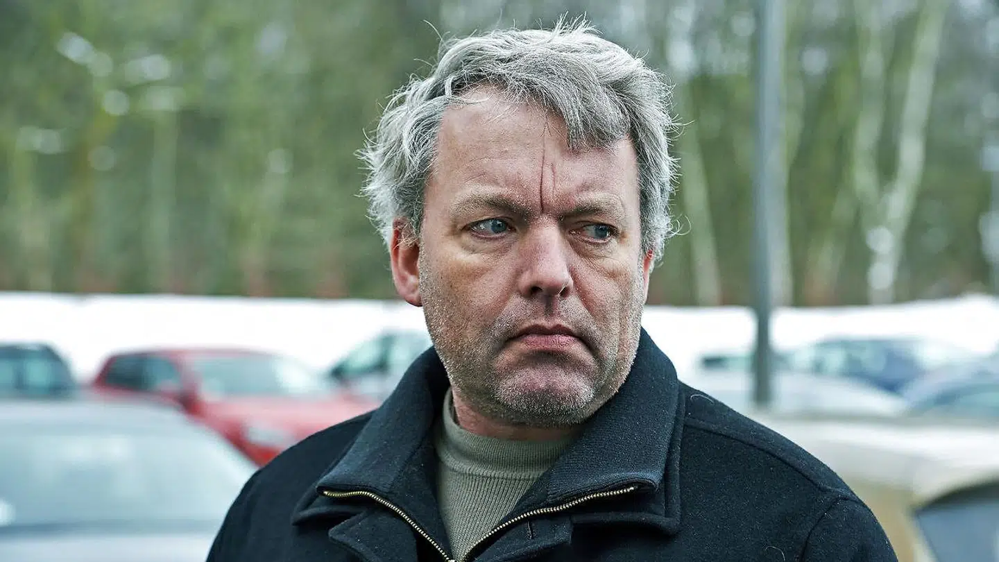 Nye Borgerliges Svend Pedersen har opfordret til vold mod politiet og brugt voldsomme skældsord om danske politikere og embedsfolk. Han er desuden dømt for ærekrænkelse og injurier mod en tidligere partifælle og kompagnon.