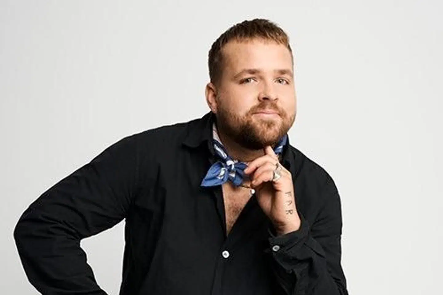 Som vært på DRs store underholdningsprogrammer er Joakim Ingversen landet på præcis den hylde, han befinder sig bedst på.