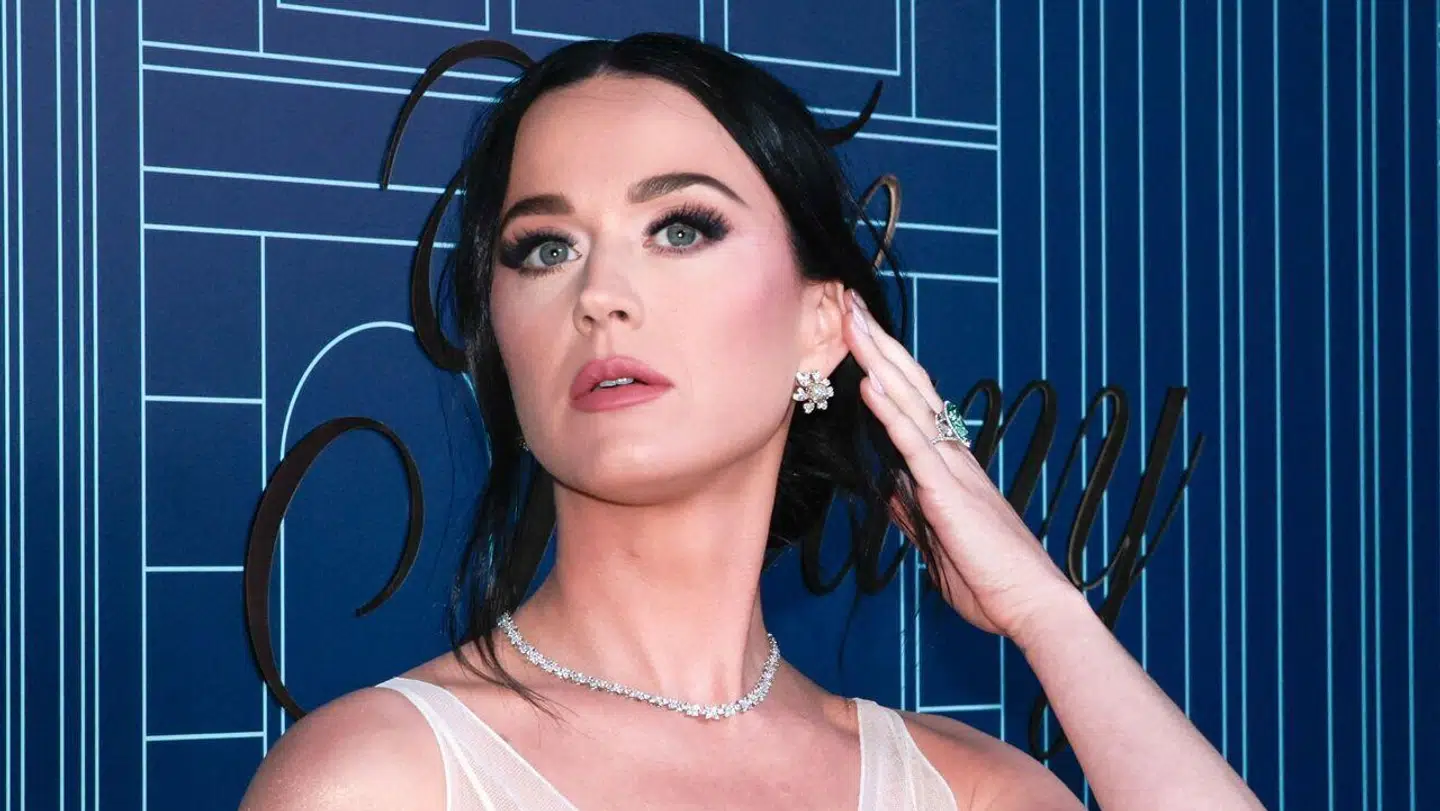 Katie Perry Rack Lang næse til Katy Perry – tabte i retten til Katie Perry | Int. kendte ...
