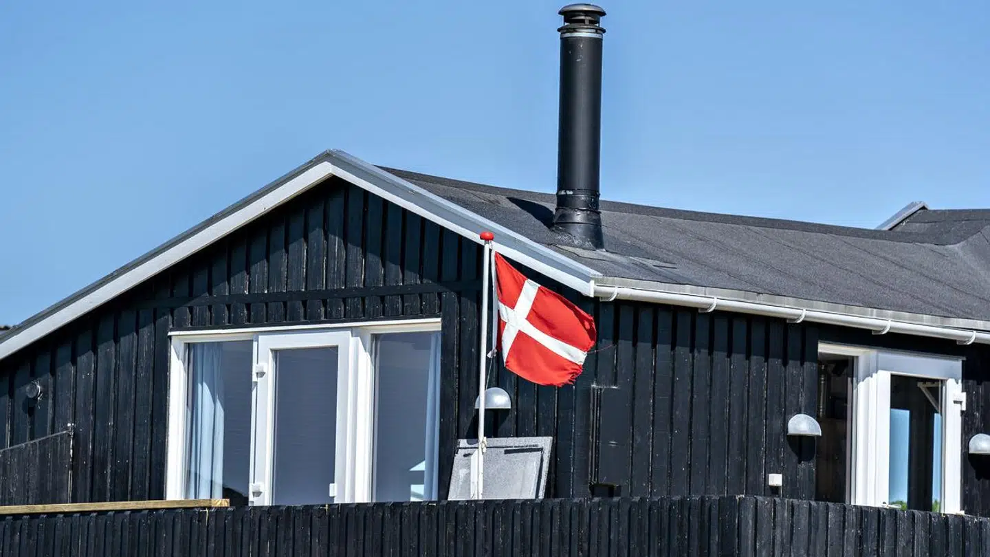 Sommerhusejere kan nu tjene endnu mere ved at leje deres hus ud. Men det kræver, at man får lavet et regnskab.