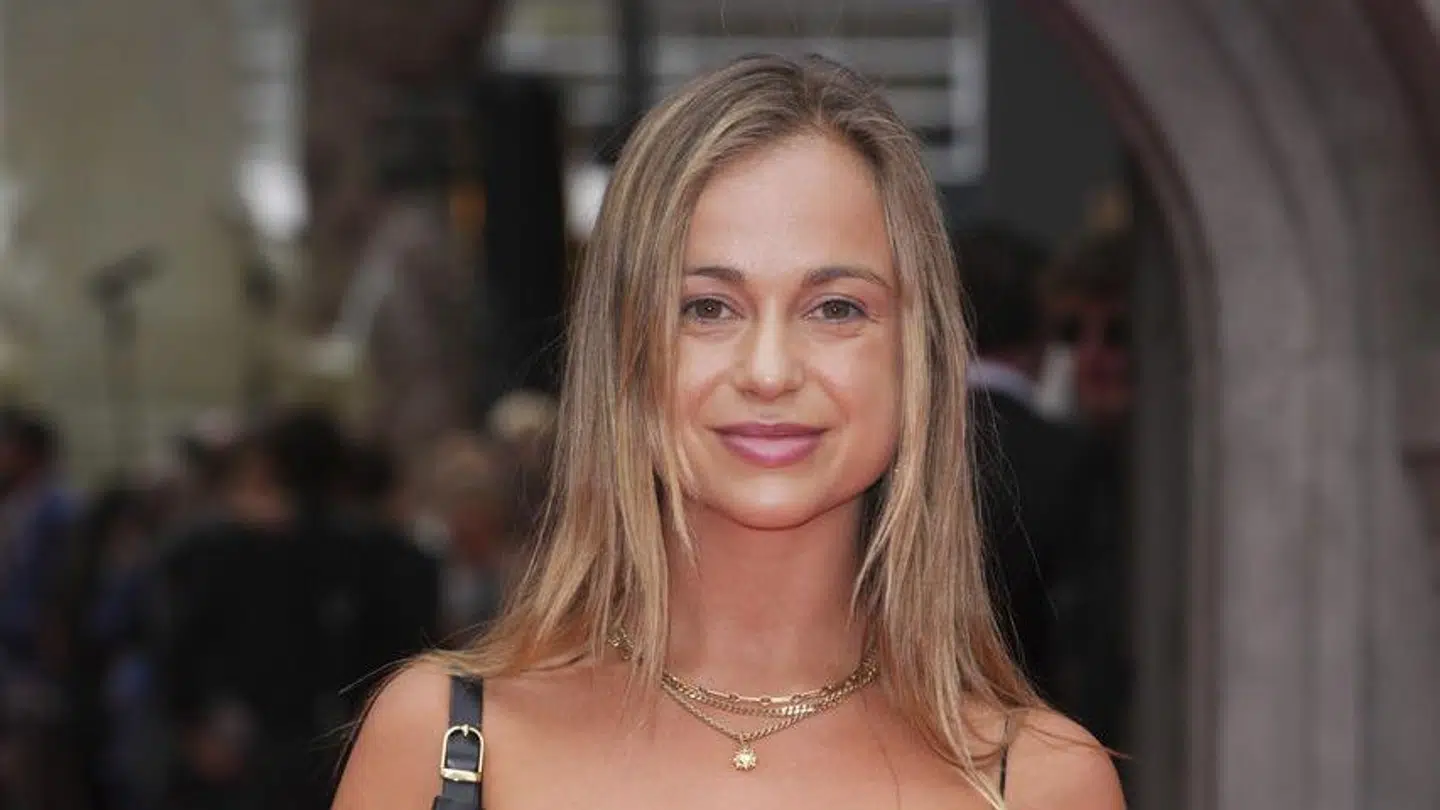 Lady Amelia Windsor skal heller ikke med til kroningen.