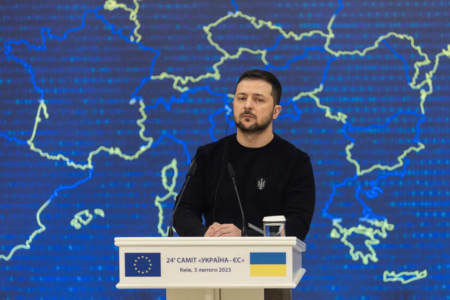 Præsident Volodymyr Zelenskyj får ikke lov at tale, men ved årets Eurovision Song Contest får 11 ukrainske kunstnere dog lov at optræde, ligesom 37 lokaliteter fra hele Ukraine vil blive vist under den nationale præsentation.