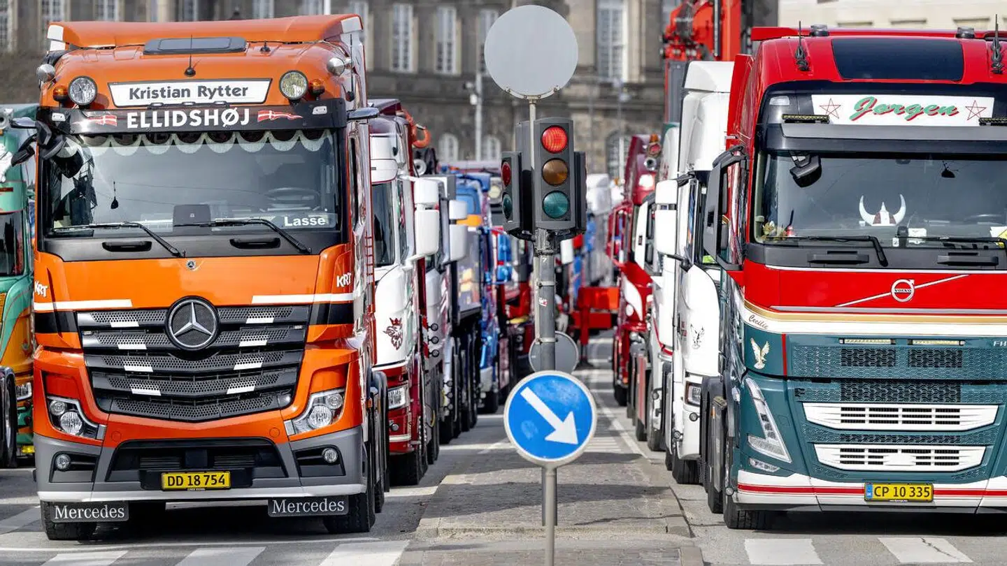 Der bliver ingen omfattrende blokade på mandag.