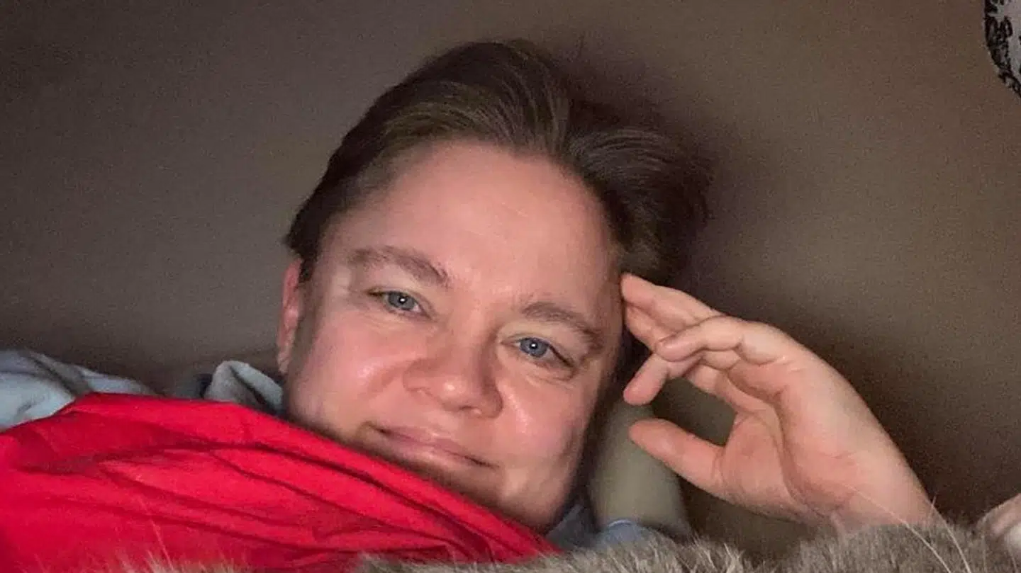 50-årige Hanne Dreijer er bekymret for, hvad der er galt med hendes hjerne, og hun kan ikke få svar før om mere end to måneder.