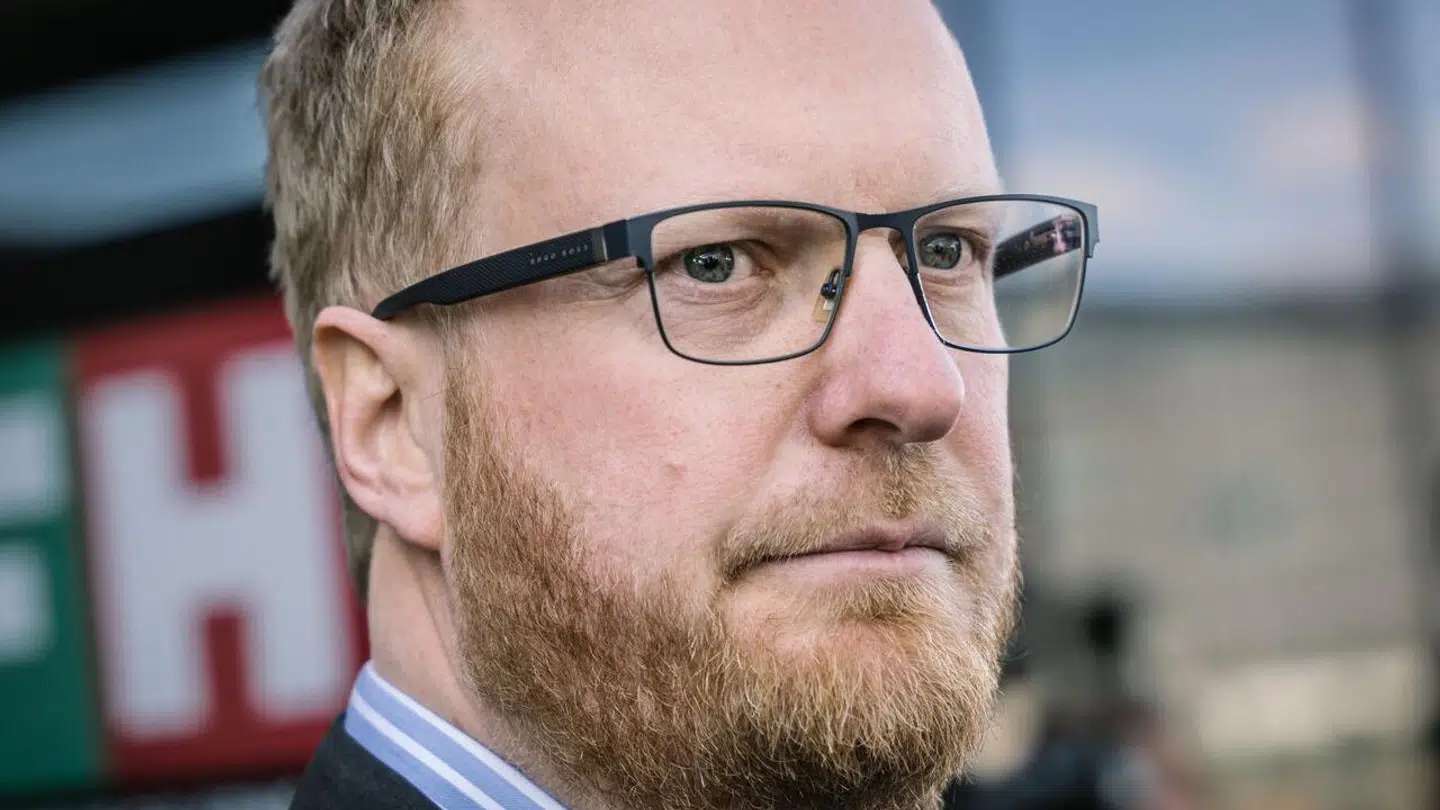 Næstformand i fagbevægelsens hovedorganisation Morten Skov Christiansen bliver fungerende formand.