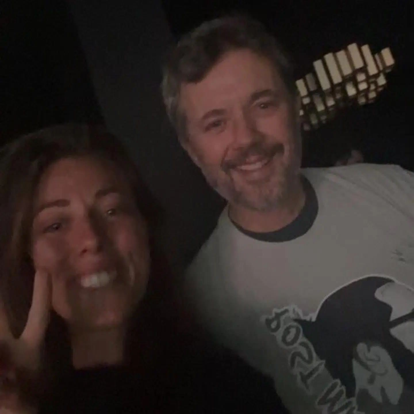 Louise Lund Hansen fik en selfie med kronprins Frederik ved Post Malones koncert i Royal Arena onsdag aften.