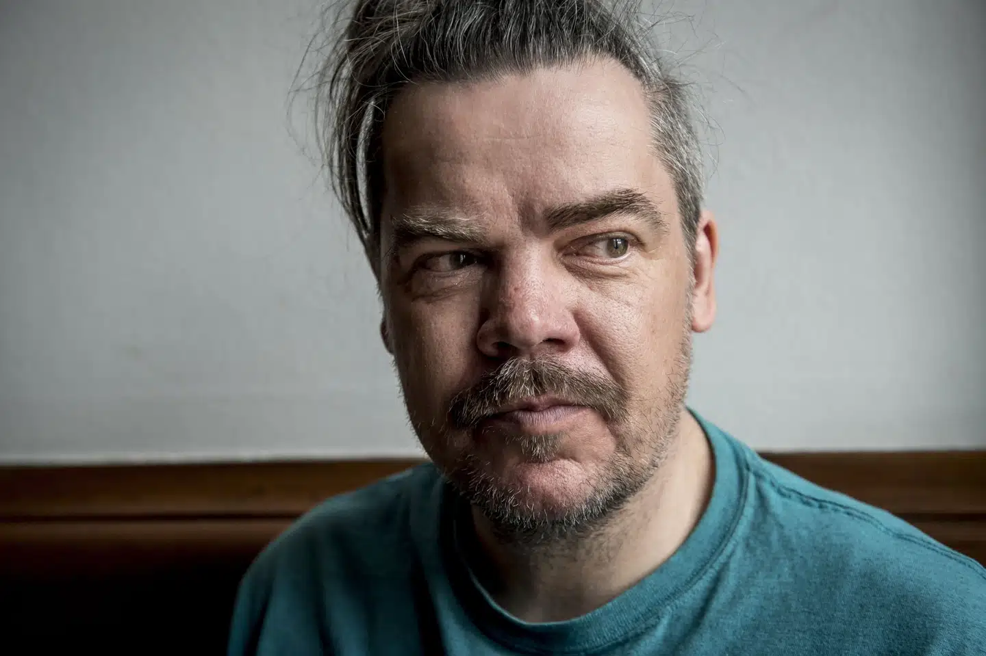 Vestre Landsret har mandag idømt maler og performancekunstner Uwe Max Jensen 60 dages betinget fængsel.