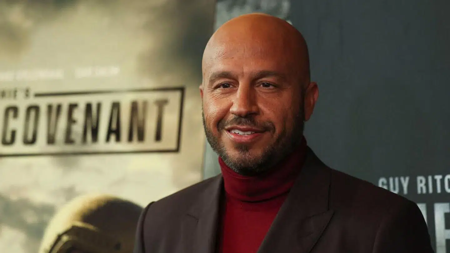 Dar Salim kysser på Hollywood-stjerne på den røde løber | Danske kendte ...