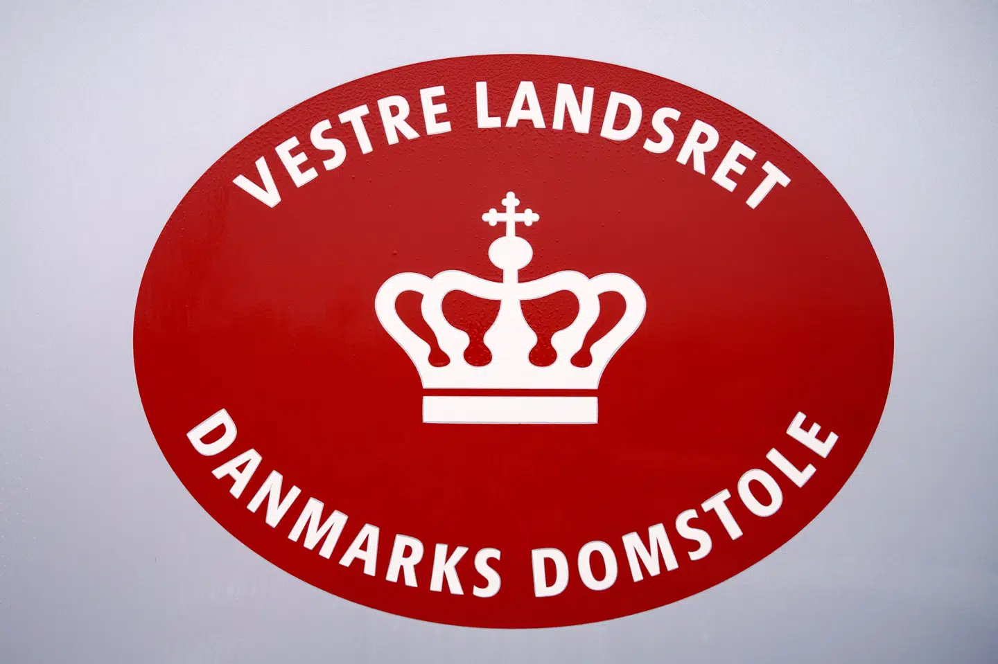 En 32-årig kvinde er idømt ti måneders fængsel for voldtægt af en 14-årig dreng. Anklager gik efter en skærpelse og ankede dommen, som landsretten har stadfæstet torsdag. (Arkivfoto). Bo Amstrup/Ritzau Scanpix