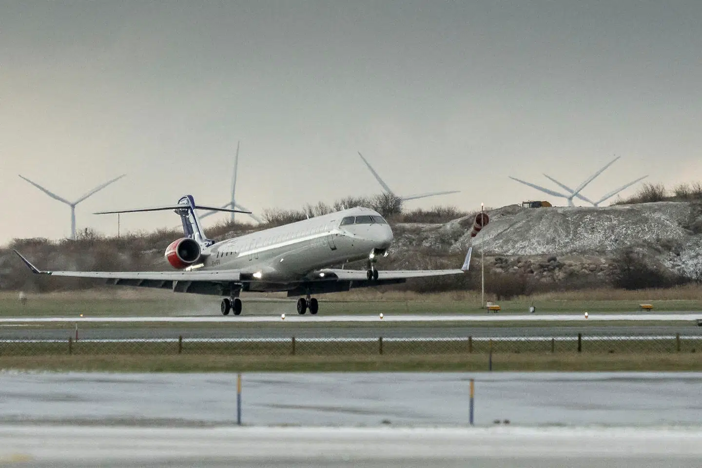 På to dage blev der ifølge politiets tiltale fløjet 235 kilo kokain ind i Danmark via lufthavnen i Kastrup, uden at hverken politi eller toldere opdagede det. Arkivfoto.