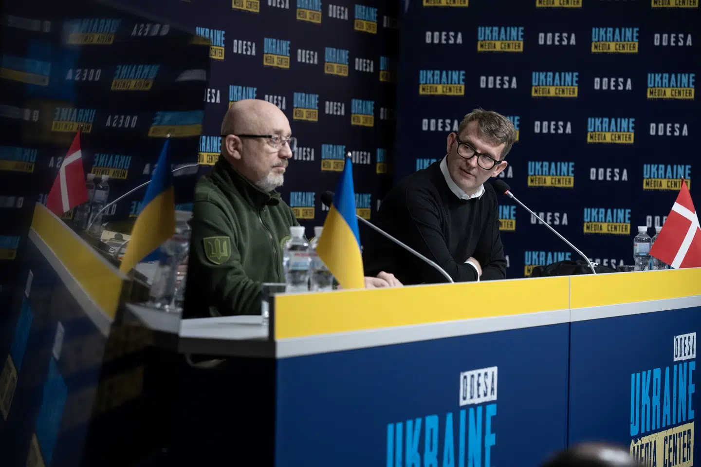 Ukraines forsvarsminister, Oleksii Reznikov, og fungerende forsvarsminister Troels Lund Poulsen (V) under deres besøg i Odesa, Ukraine. Bo Amstrup/Ritzau Scanpix