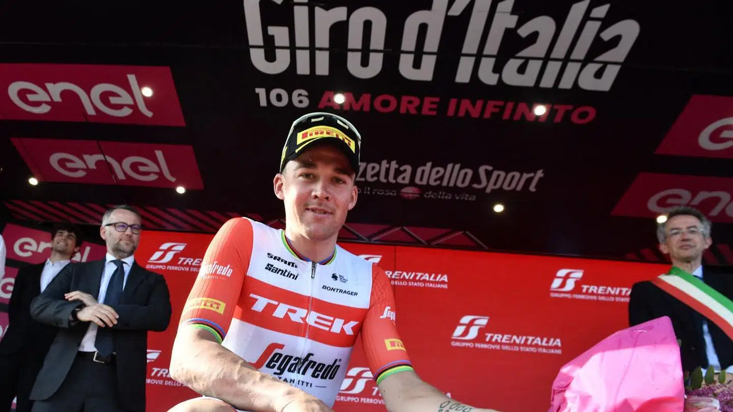 Mads Pedersen vandt 6. etape. Efter 7. etape kunne han kun grine af de kaotiske forhold.