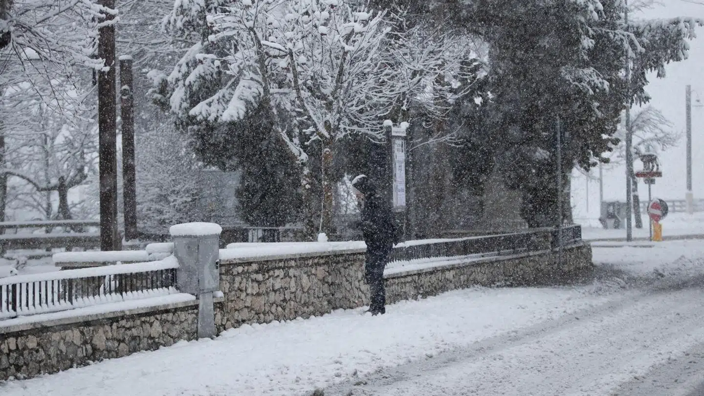 Rovere ligger 1.432 meter over havets overflade.