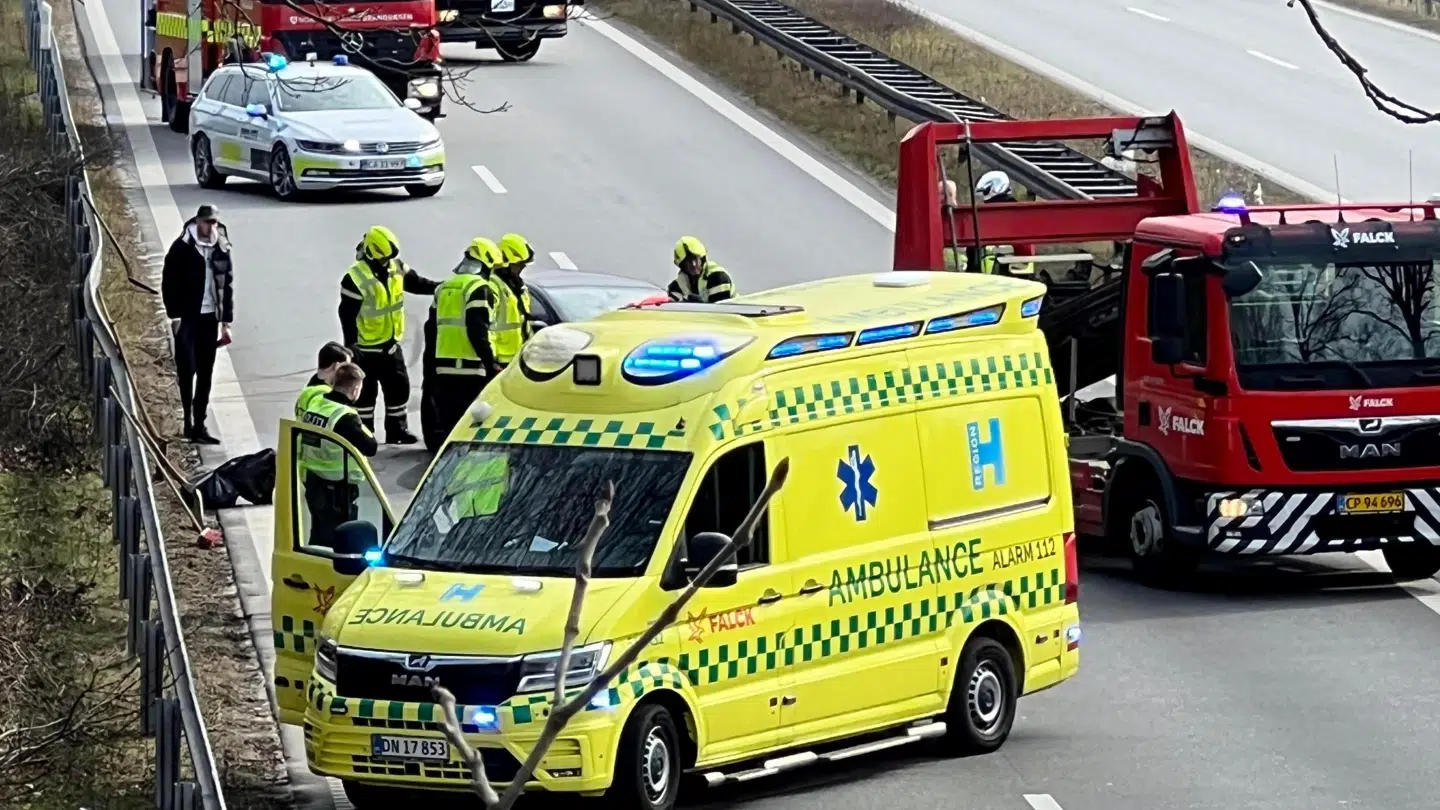 Helsingørmotorvejen spærret fredag eftermiddag.
