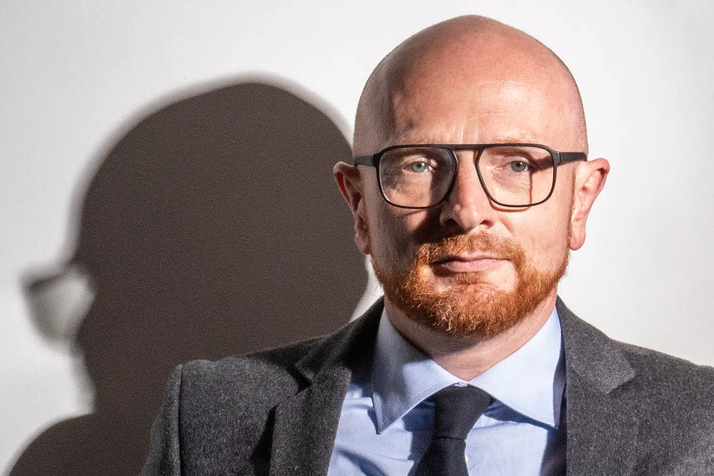 (ARKIV) Mads Brügger, Tidligere programchef på Radio24syv den 16. december 2019. I en ny dokumentar kommer en dansk muldvarp helt tæt på det nordkoreanske regime, og det overrasker forskere. Men den ti år lange infiltration er ikke ufarlig. Det skriver Ritzau, mandag den 12. oktober 2020.. (Foto: Søren Bidstrup/Ritzau Scanpix)