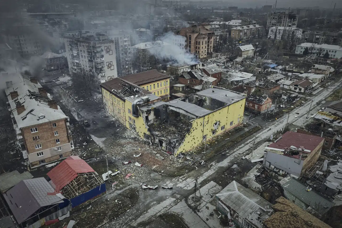Russiske styrker har i månedsvis forsøgt at omringe og erobre den ukrainske by Bakhmut. Dette billede er fra 26. marts i år. (Arkivfoto). Libkos/Ritzau Scanpix