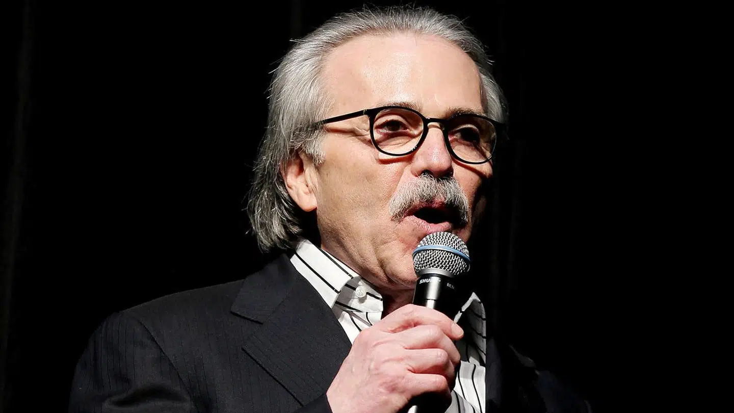 Tidligere National Enquirer-boss David Pecker tilbød Trump at opkøbe negative historier om Trump - så de ikke endte i andre medier.