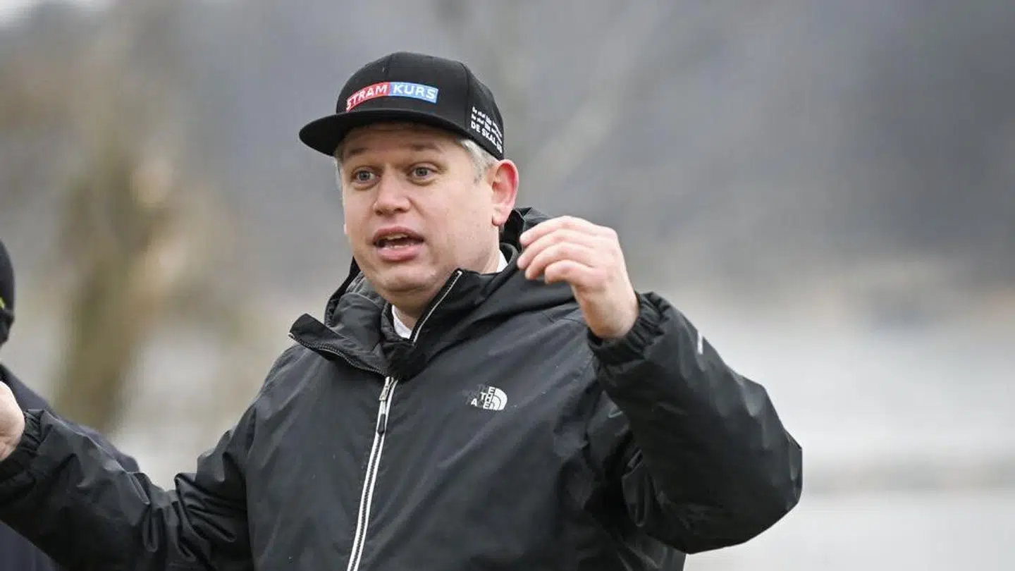 Rasmus Paludan repræsenterede Nye Borgerliges medstifter Svend Pedersen som advokat i en injuriesag, men fik aldrig betaling.