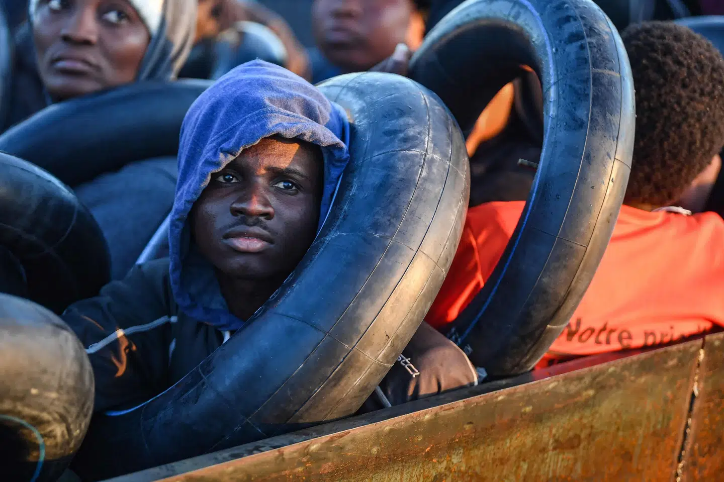 Antallet af afrikanske migranter, der forsøger at krydse fra Tunesien til Italien, er stærkt stigende. Inden for de seneste to dage er 67 personer meldt savnet, efter deres både er sunket i Middelhavet. (Arkivfoto) Fethi Belaid/Ritzau Scanpix