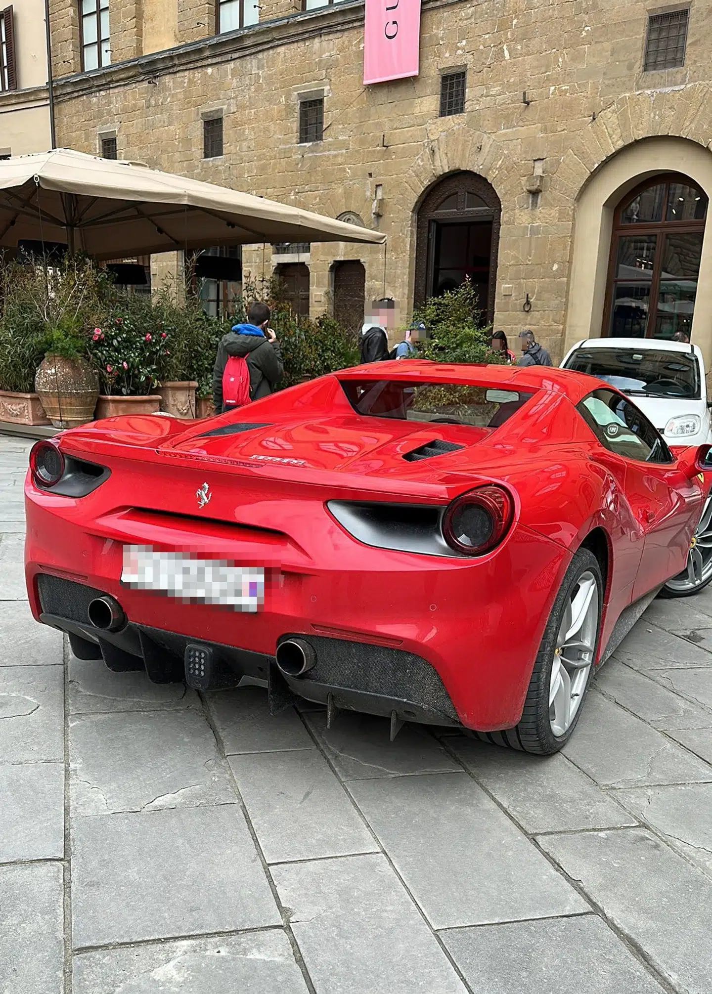 Her ses et billede fra hændelsen.