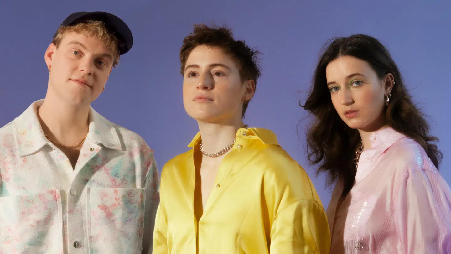 Hjalmer Larsen, Nina Rask og Fanny Bornedal skal være værter på EchoPrisen.