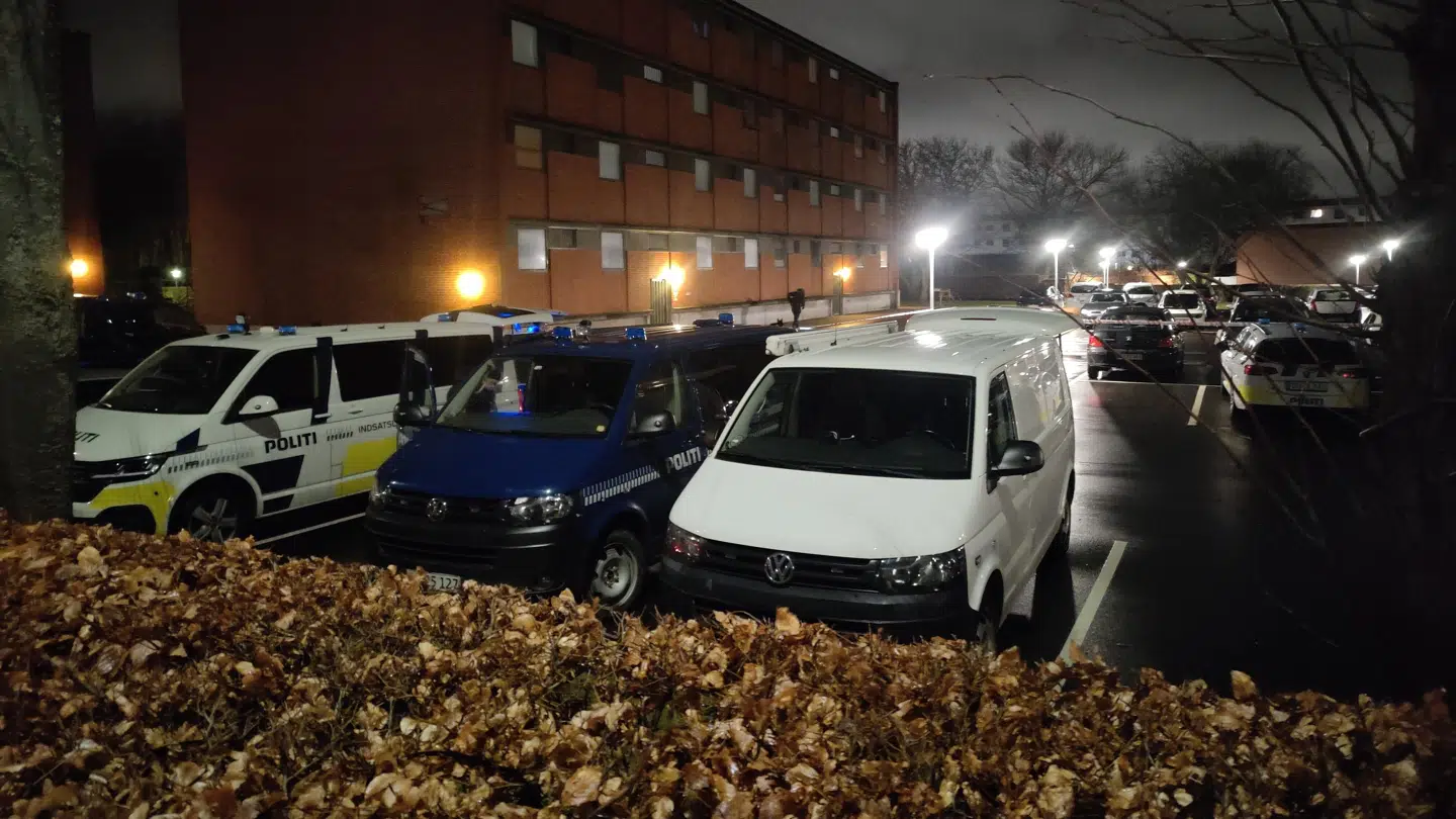 Politiet rykkede onsdag aften ud til Tårnvej i Rødovre, hvor en ældre mand tilsyneladende var blevet overfaldet i sit eget hjem.