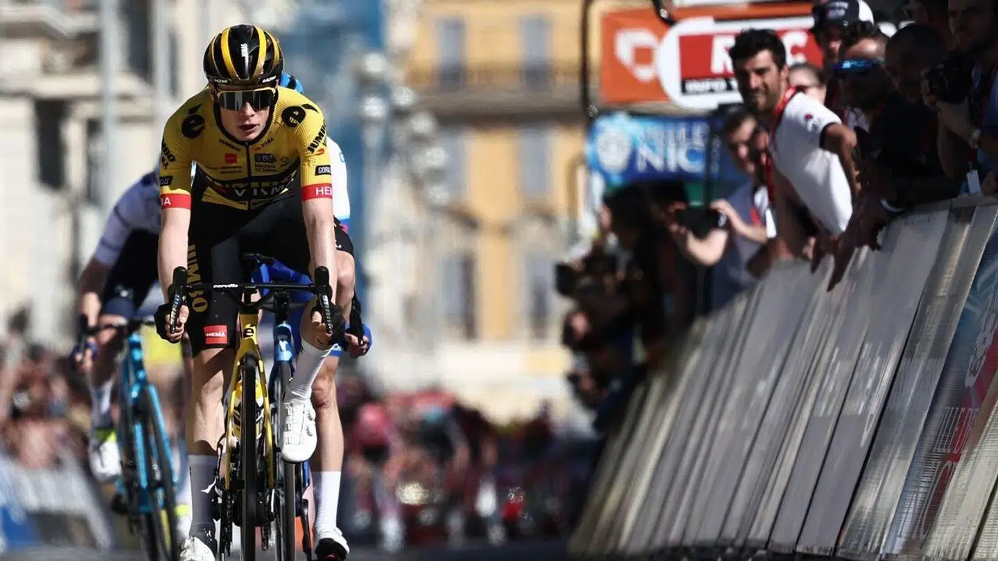 Søndag kørte Jonas Vingegaard ligeledes over målstregen i Nice, da han blev nummer to på sidste etape af Paris-Nice.