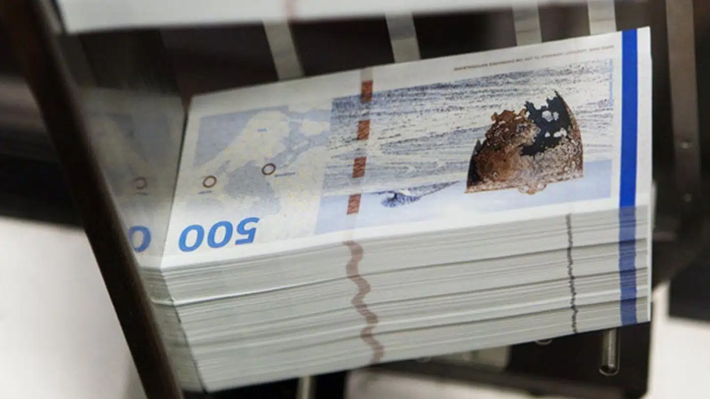 Her ses en stak ægte 500-kronesedler. Arkivfoto.