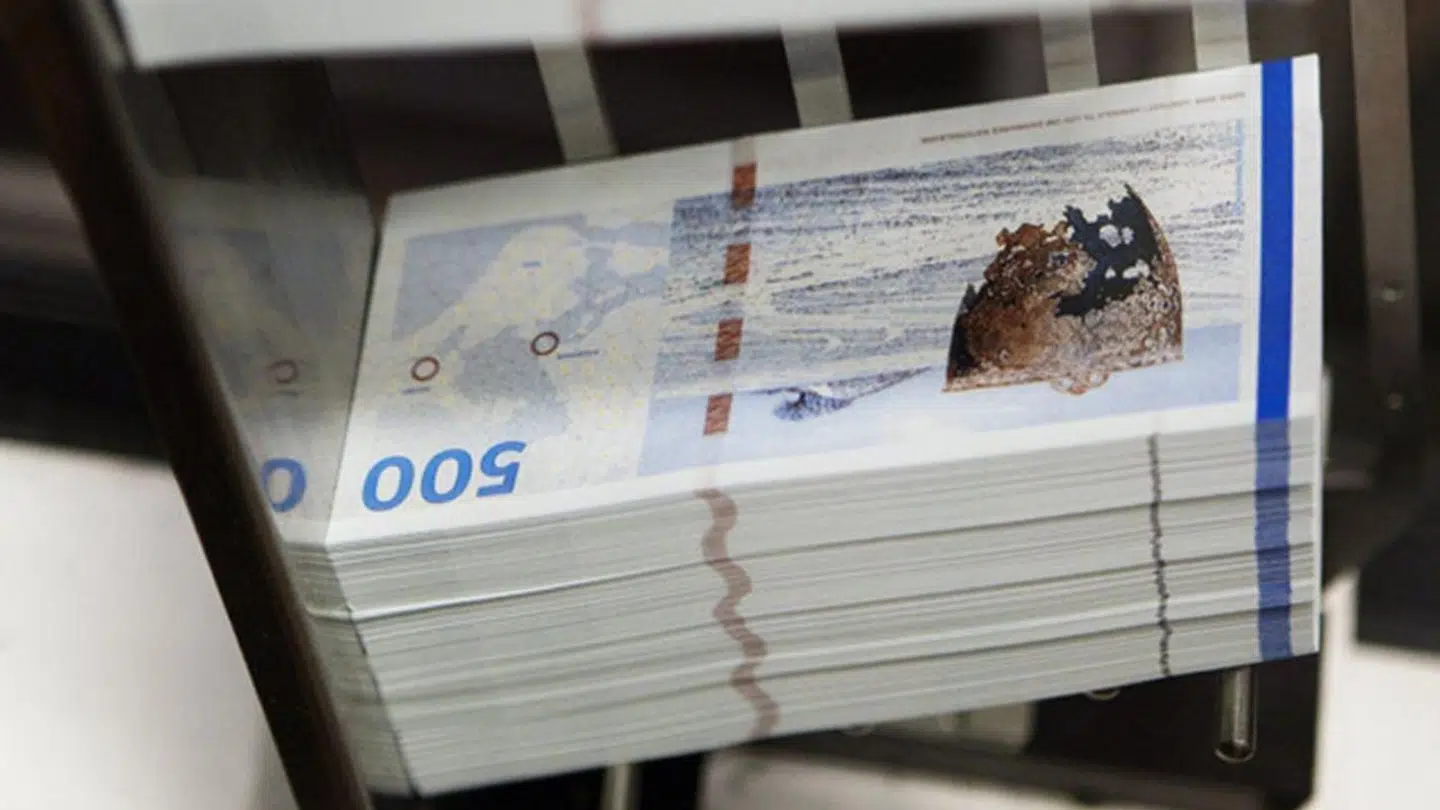 Her ses en stak ægte 500-kronesedler. Arkivfoto.