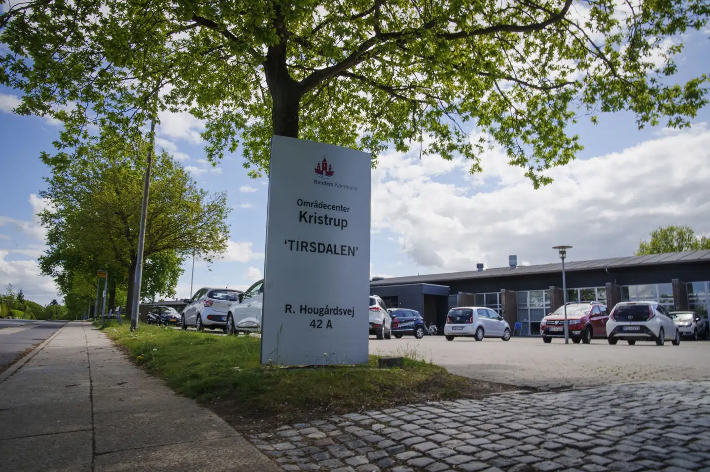 Beboere på plejehjemmet Tirsdalen i Randers blev forgiftet af en sosu-hjælper, som i Retten i Randers i februar blev dømt for drabsforsøg, grov vold og grov vold med døden til følge. Hun har anket til landsretten for at blive frifundet, mens anklagemyndigheden ønsker hende hårdere dømt. (Arkivfoto). Bo Amstrup / Ritzau Scanpix/Ritzau Scanpix