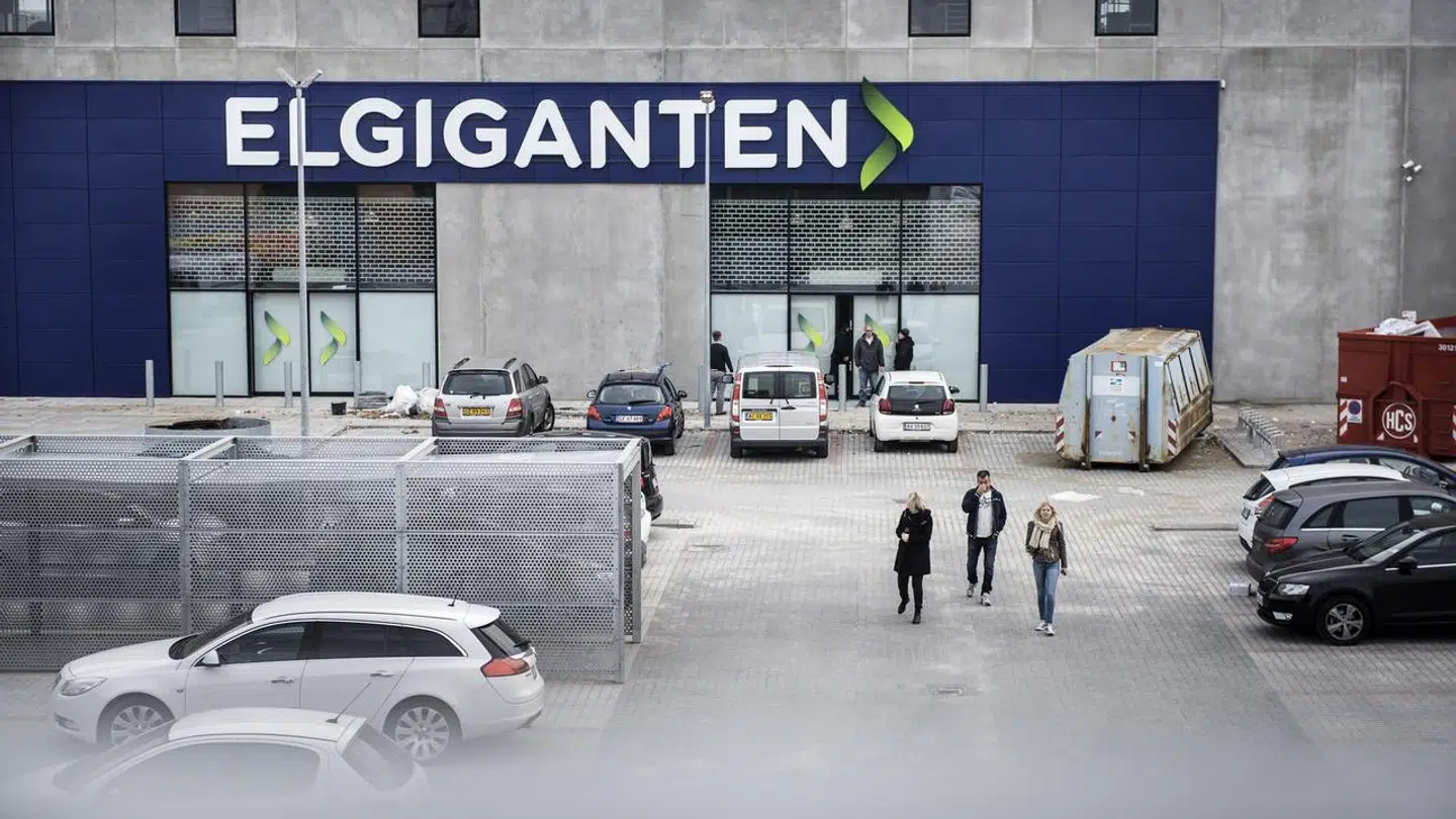 En butiksdetektiv stoppede den 26-årige mand, da han forsøgte at forlade butikken.