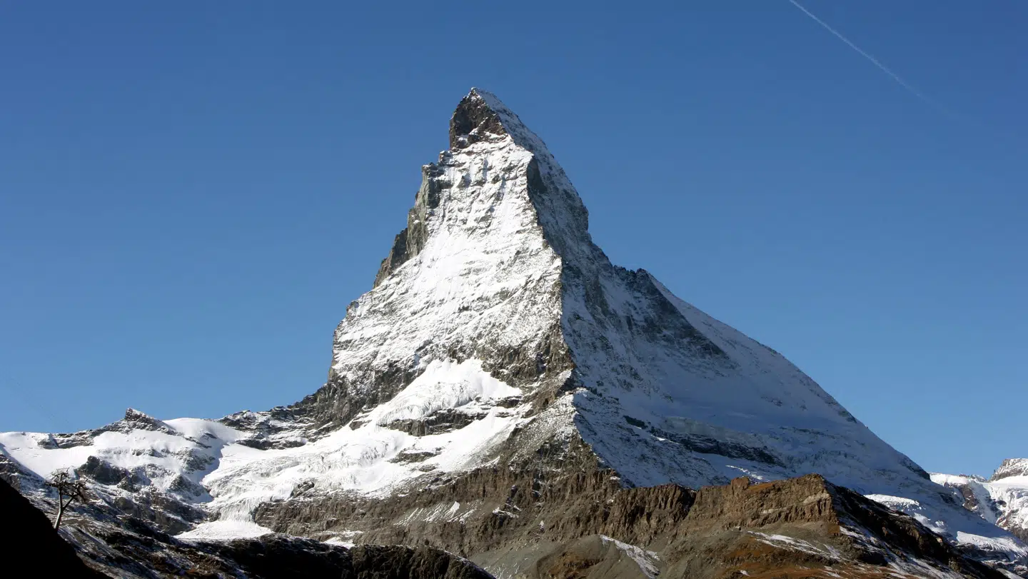 Det er bjerget Matterhorn, som har lagt krop til Toblerone-logoet.