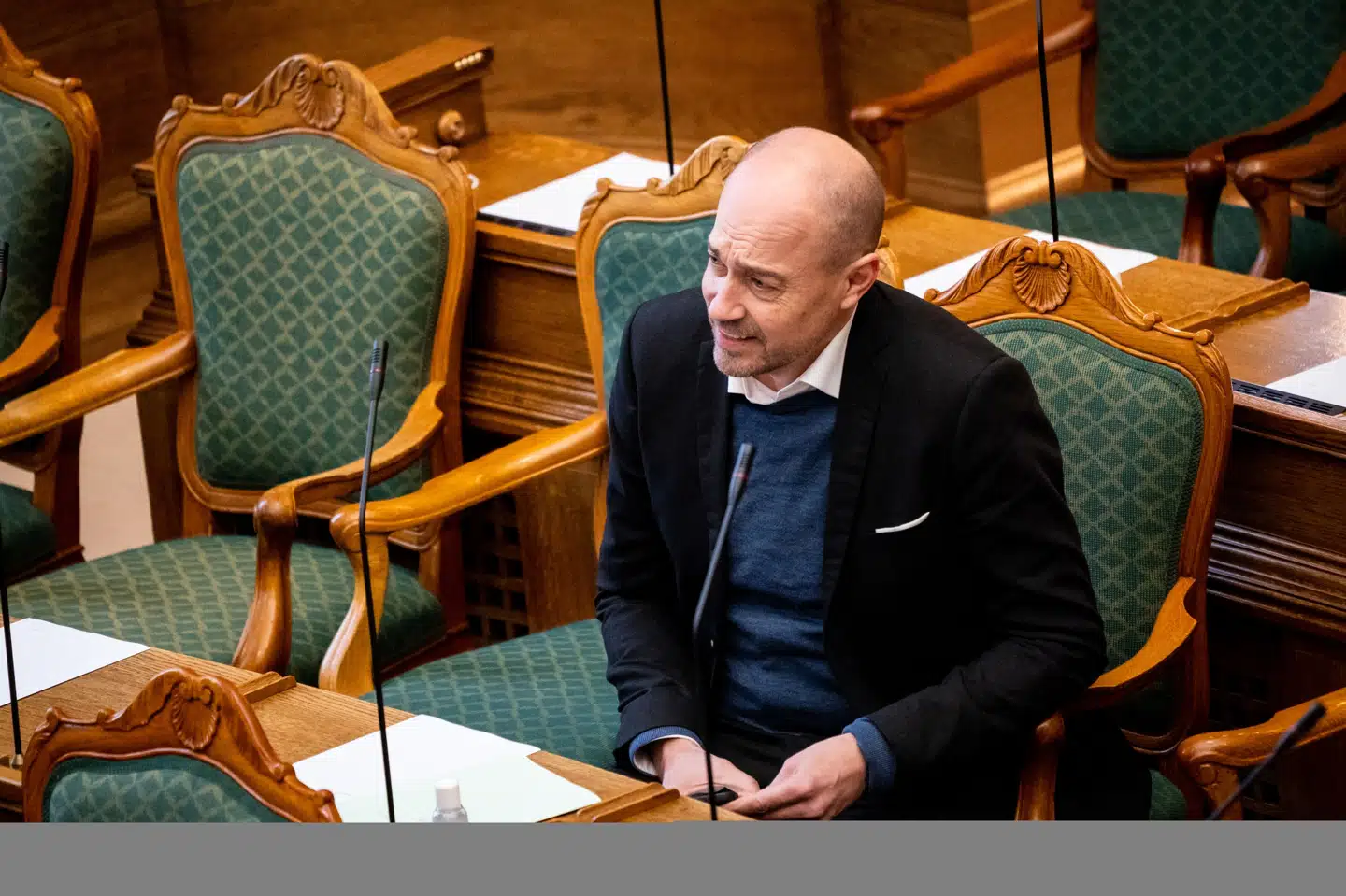 Miljøminister Magnus Heunicke (S) har i et samråd i februar forsvaret Miljøstyrelsens vejledning angående udledning af spildevand. Nu viser en afgørelse fra Miljø- og Fødevareklagenævnet, at den har været ulovlig, mener formand for Danmarks Sportsfiskerforbund. (Arkivfoto) Ida Marie Odgaard/Ritzau Scanpix