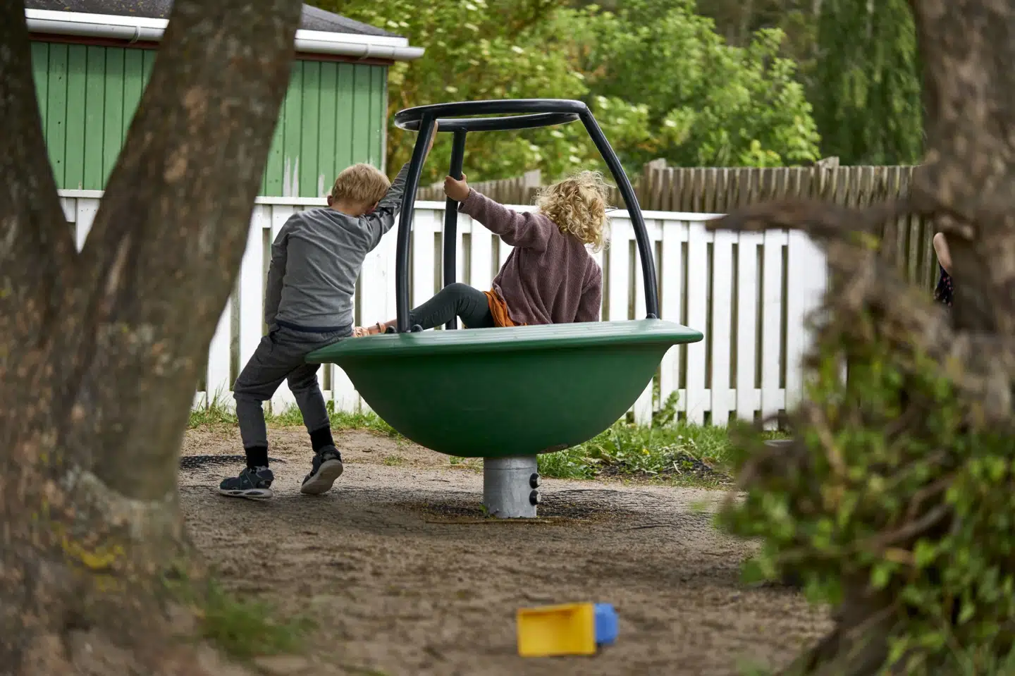 45 procent af dem, der inden start på en videregående uddannelse sidste år havde haft et job som pædagogmedhjælper, siger i ny undersøgelse, at oplevelser i jobbet afskrækkede dem fra at læse på pædagoguddannelsen. (Arkivfoto). Signe Goldmann/Ritzau Scanpix