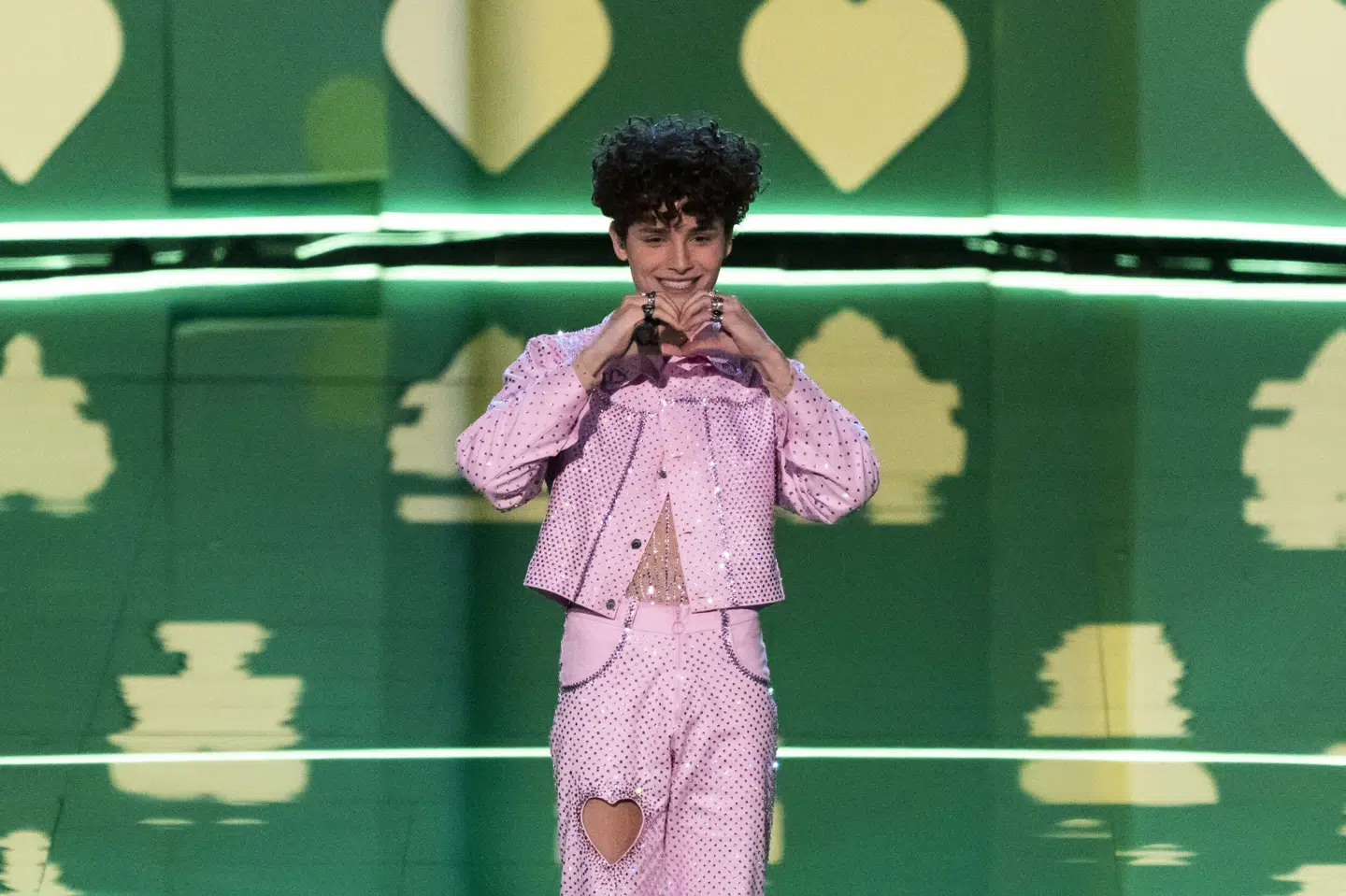 Danmarks Eurovision-håb, Reiley, formåede ikke at vinde seernes hjerter med Breaking My Heart. Den færøskfødte TikTok-stjerne blev sendt hjem i semifinalen torsdag. Ikke siden 2019 har Danmark kvalificeret sig til finalen i det internationale melodigrandprix. Ida Marie Odgaard/Ritzau Scanpix