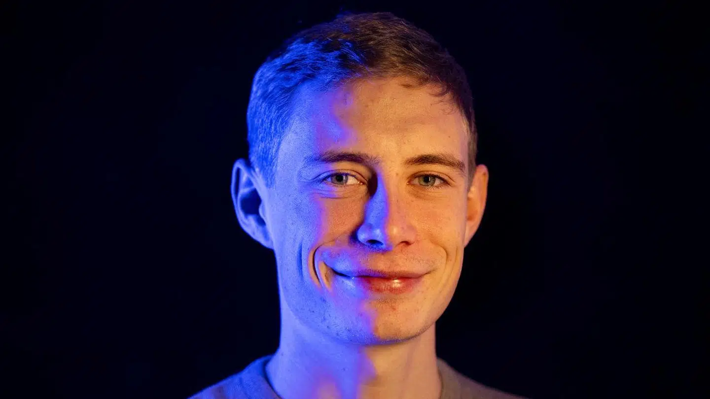 Jonas Vingegaard er hastet hjem.