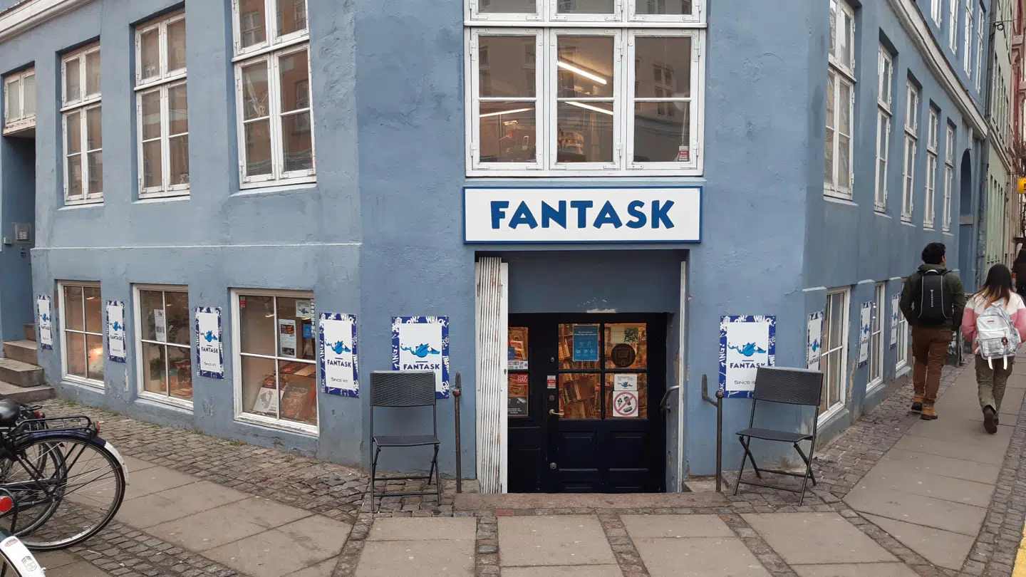 Fantask er reddet på målstregen efter, at fire investorer har meldt sig til at betale butikken store momsgæld.