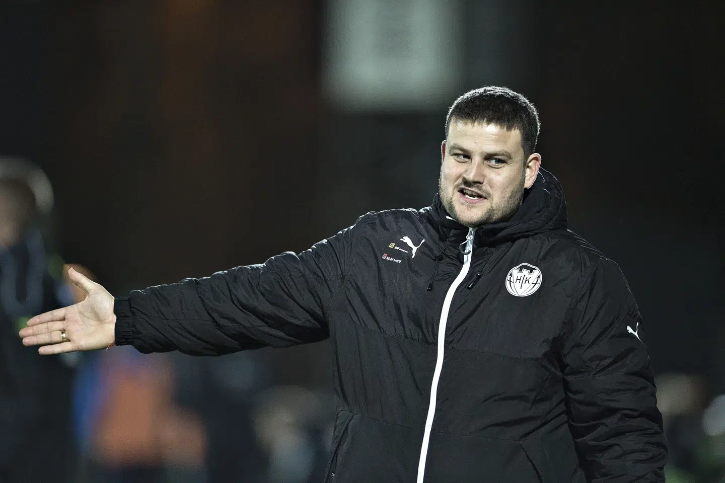 - Vi har været lidt af den gamle skole i Hobro, hvor man har stået i en kø, er hoppet på vægten og har fået taget sin fedtprocent. Vi har ikke tænkt, det var en udfordring, fordi for os er det en del af en eliteudøvers hverdag, at man har styr på kost og krop, siger Hobros tekniske chef, Lars Justesen. (Arkivfoto). Henning Bagger/Ritzau Scanpix