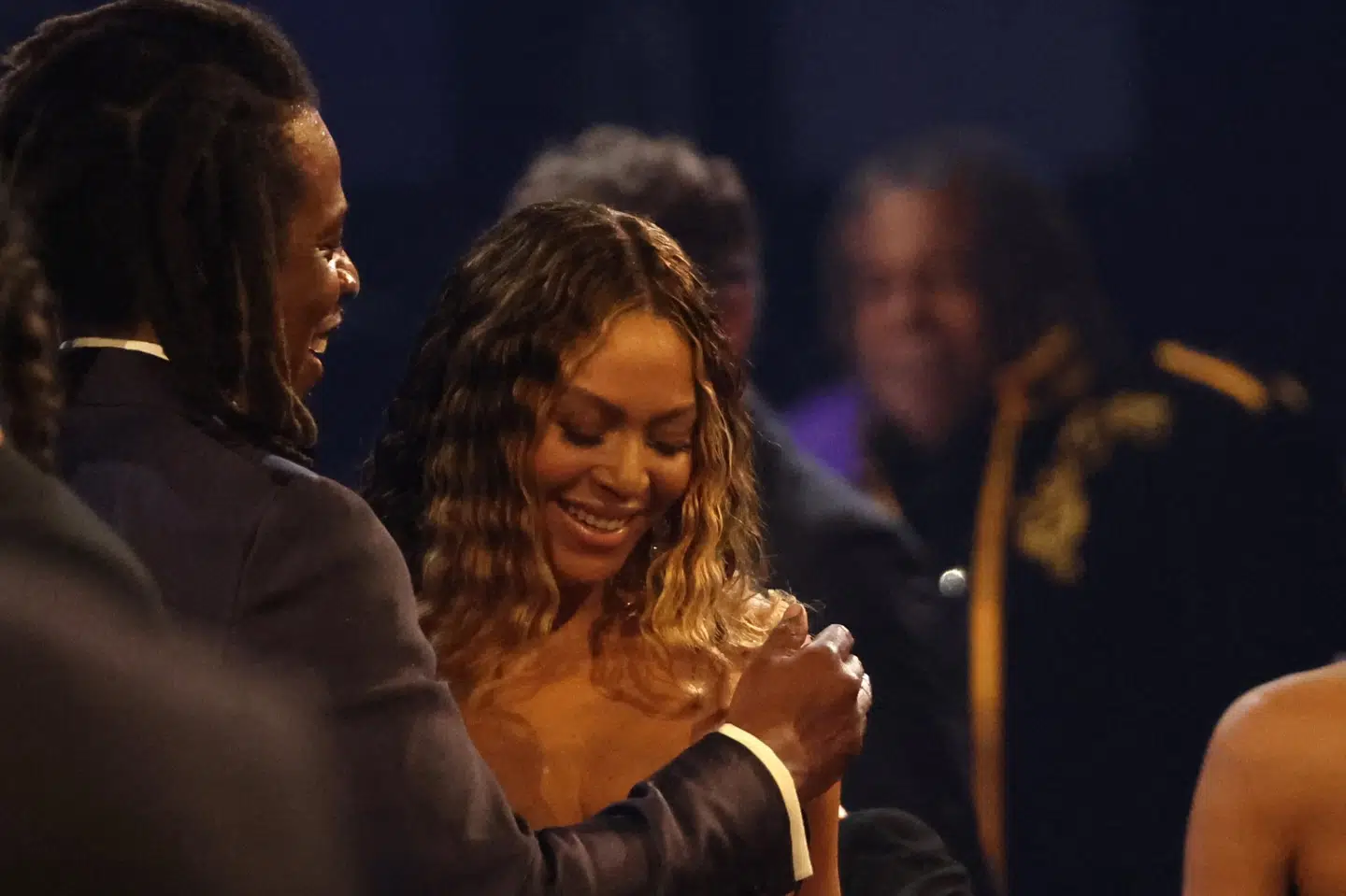 Beyoncé sad fast i trafikken under historisk Grammy-bedrift | Udland ...