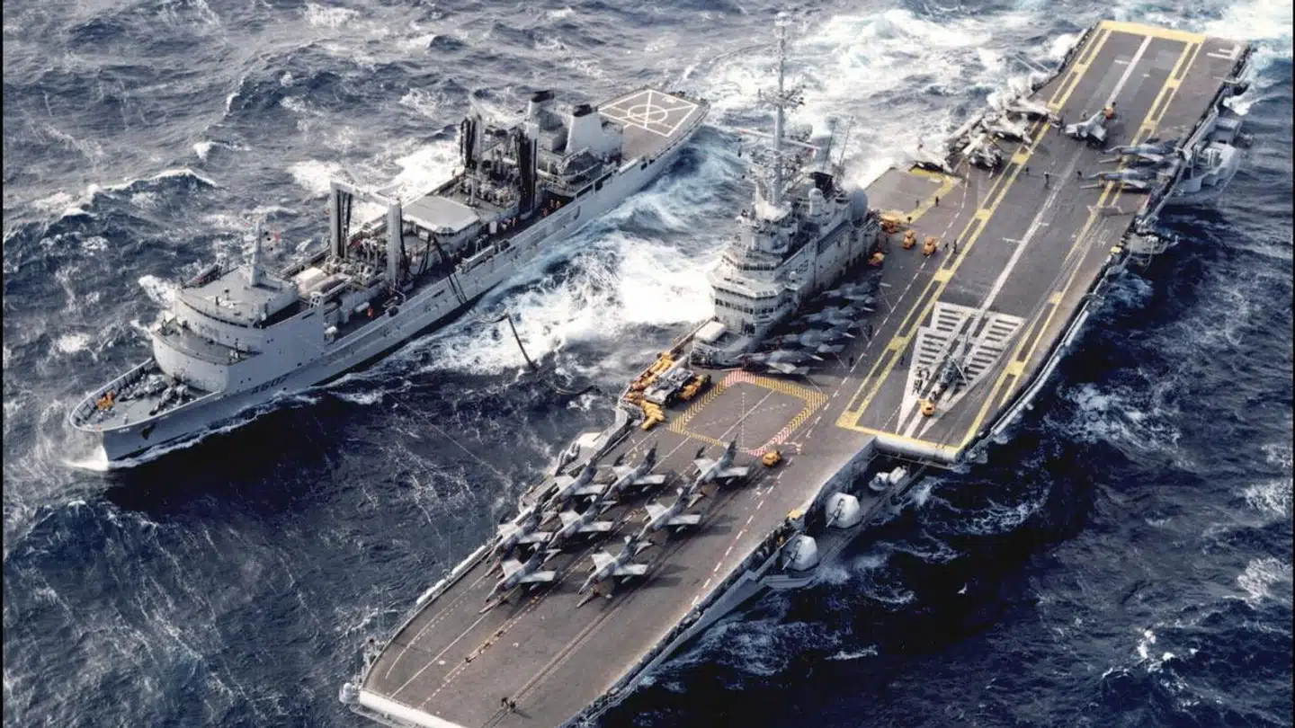 Sådan så hangarskibet Foch ud i 1994, da det stadig var i brug.