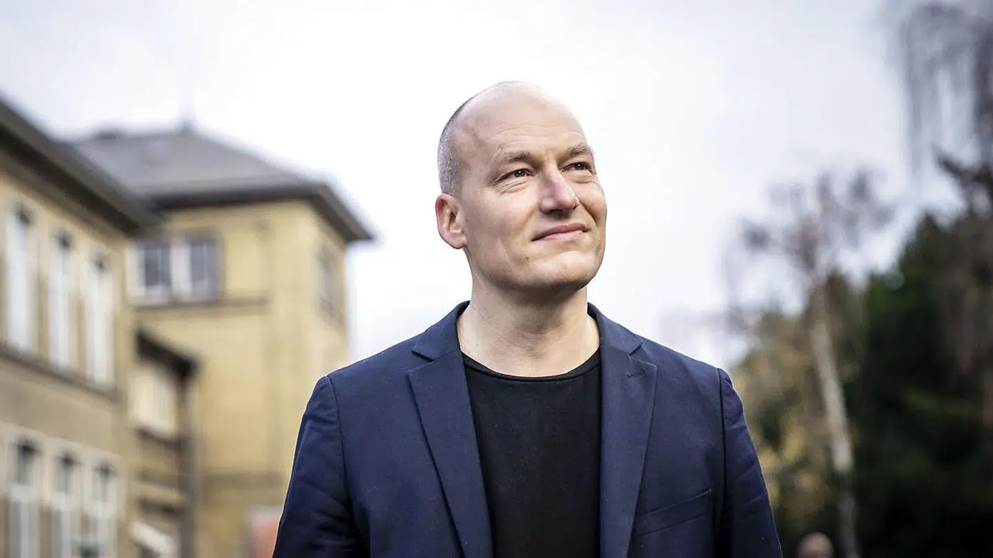 Pelle Dragsted, medlem af Folketinget for Enhedslisten, mener at Lars Boje bør holde sig fra hvad han mener er konspirationsteorier.