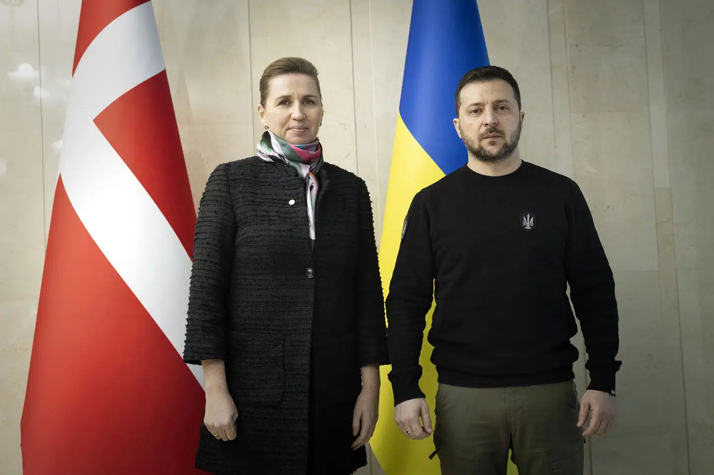 Statsminister Mette Frederiksen (S) besøgte sammen med sin udenrigsminister, Lars Løkke Rasmussen (M), og sin forsvarsminister, Jakob Ellemann-Jensen (V), den ukrainske præsident, Volodymyr Zelenskyj, mandag i de ukrainske byer Odesa og Mykolajiv. Mads Nissen/Politiken/Ritzau Scanpix