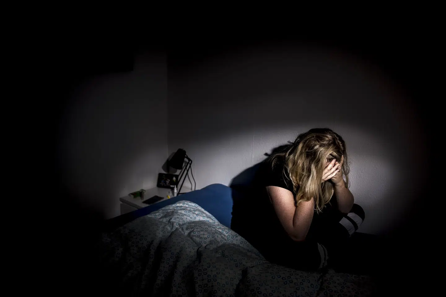 Rapporten fra Syddansk Universitet viser, at lige under hver tredje barn, der vokser op med en psykisk syg forælder, ikke gennemfører en ungdomsuddannelse, inden de fylder 22. For børn af forældre uden psykisk sygdom er det 16 procent, der ikke gennemfører en ungdomsuddannelse. (Arkivfoto). Mads Claus Rasmussen/Ritzau Scanpix