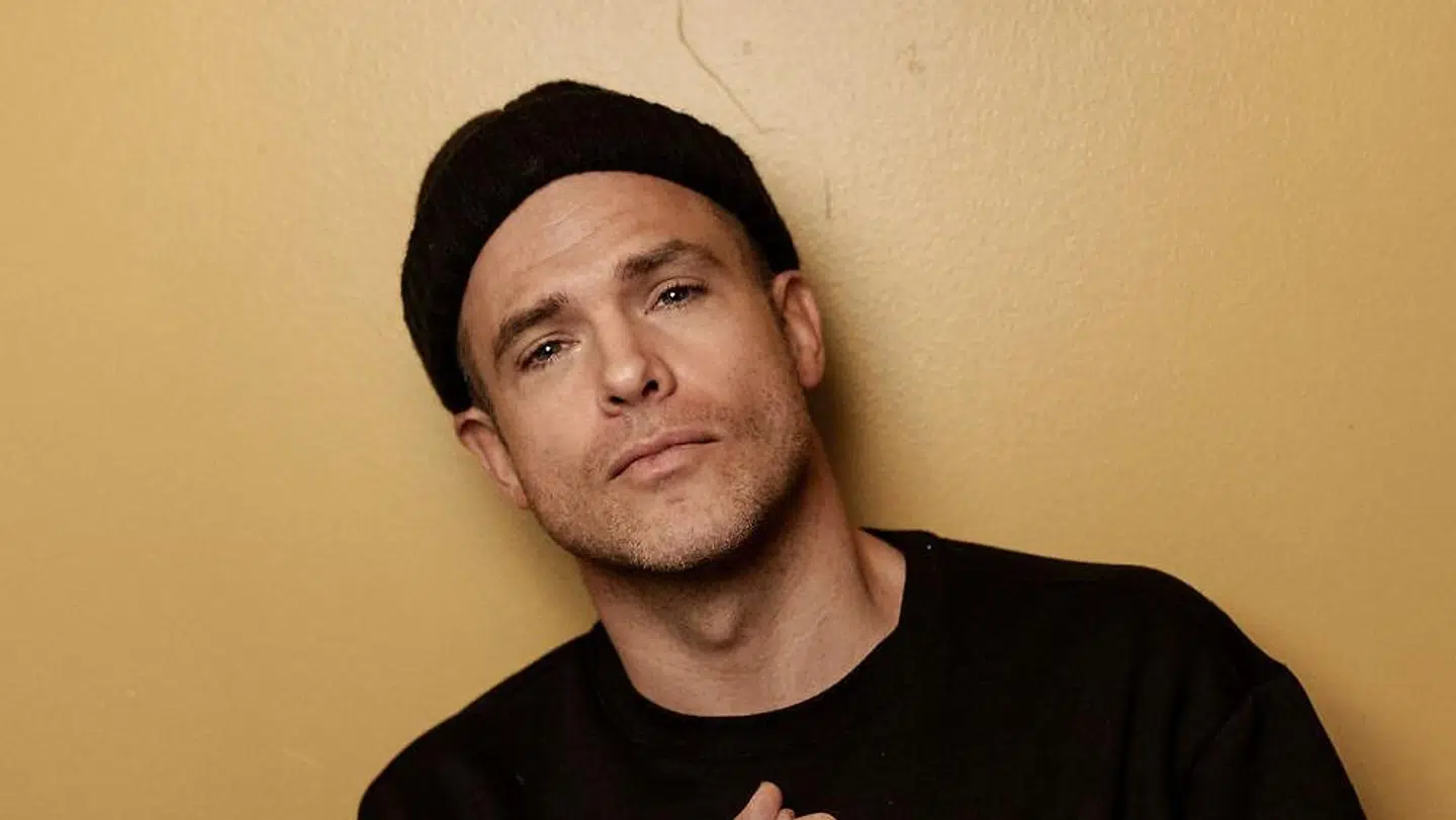 Silas Holst fotograferet på Cafe Staalvand.